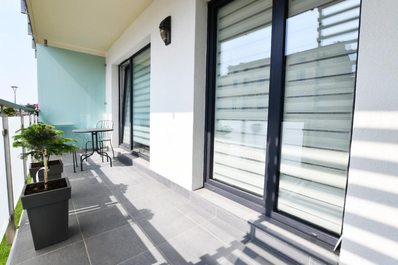 Апартаменты Apartament Kapitanski Колобжег Экстерьер фото